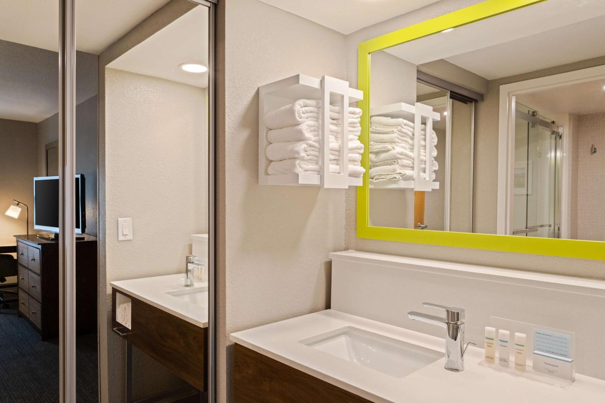 Hampton Inn & Suites Fort Myers Beach/Sanibel Gateway Buitenkant foto